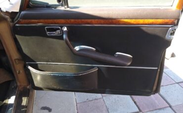 Mercedes-benz-300-sel-6.3-1969-brown-19