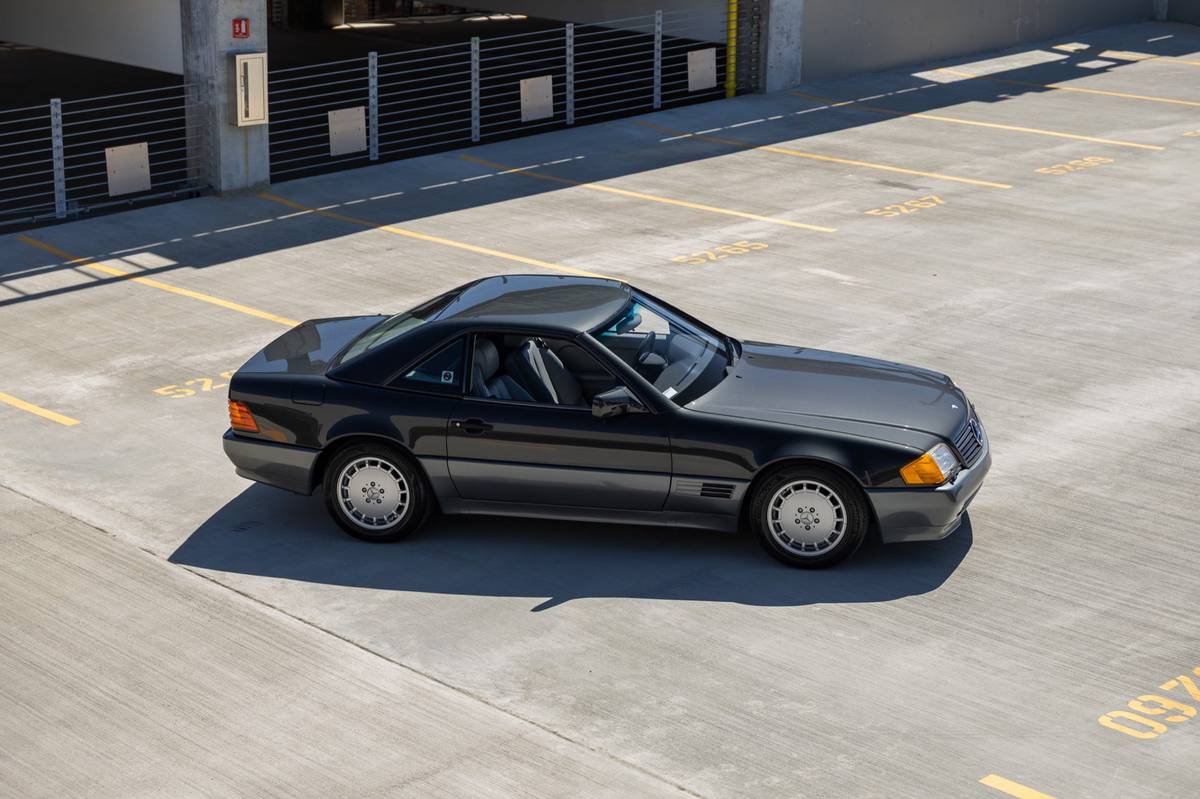 Mercedes-benz-300-sl-1991-grey-4