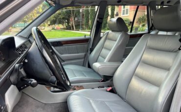 Mercedes-benz-300-te-1990-12