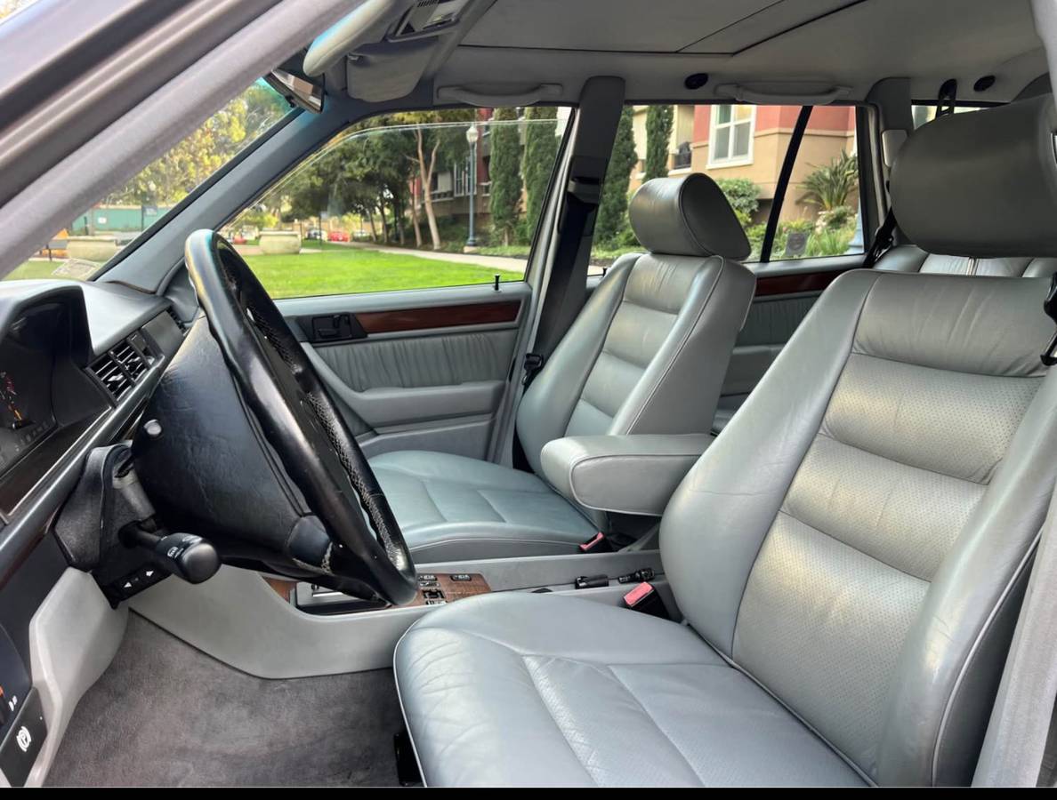 Mercedes-benz-300-te-1990-12