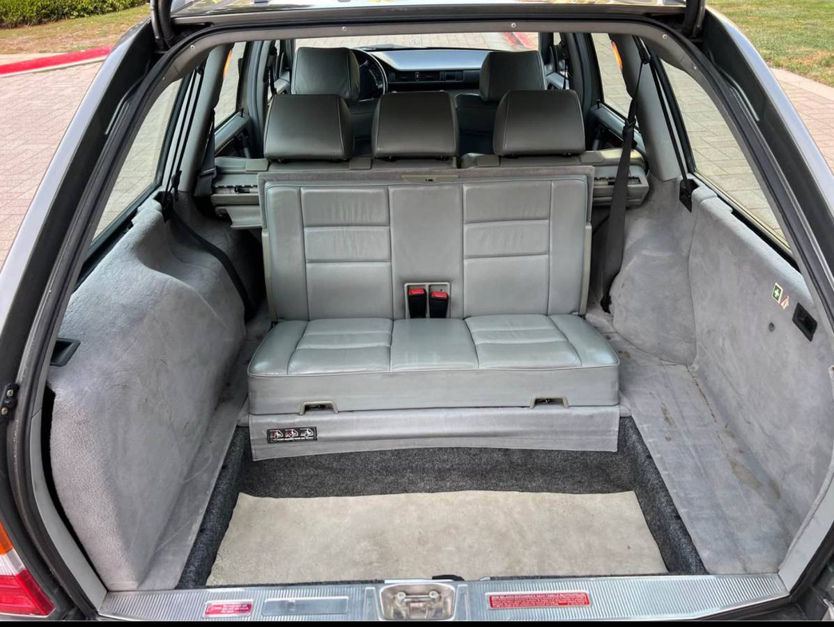 Mercedes-benz-300-te-1990-13