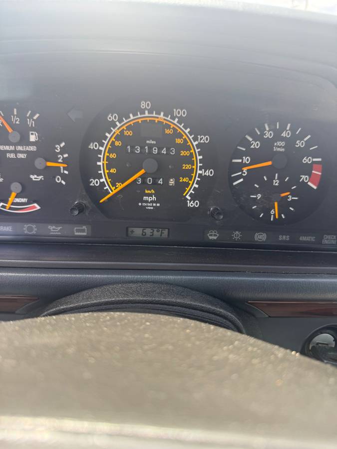 Mercedes-benz-300-te-1990-15