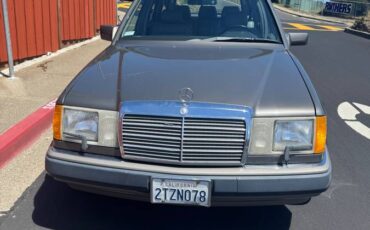 Mercedes-benz-300-te-1990-2