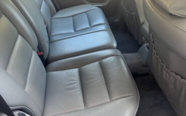 Mercedes-benz-300-te-1990-8