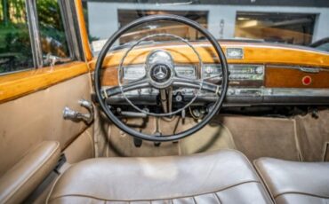 Mercedes-benz-300b-1953-Black-Tan