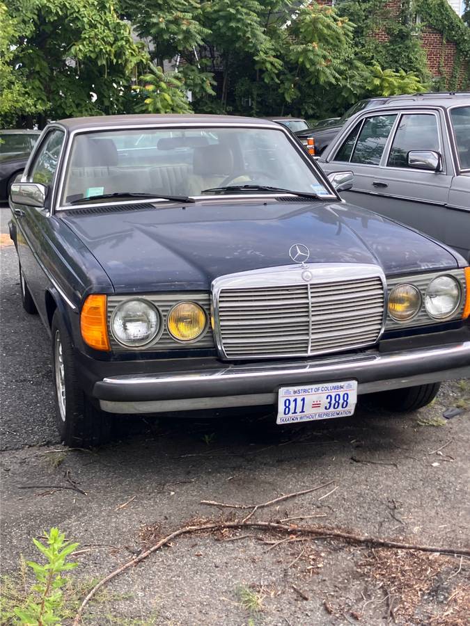 Mercedes-benz-300cd-turbo-diesel-coupe-1985-blue-2