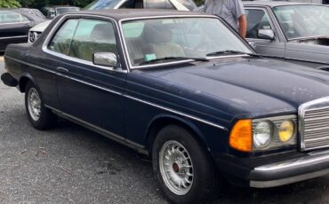 Mercedes-benz-300cd-turbo-diesel-coupe-1985-blue