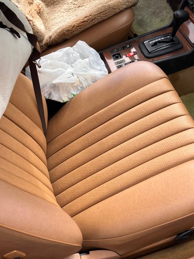 Mercedes-benz-300cd-turbo-diesel-coupe-1985-blue-5