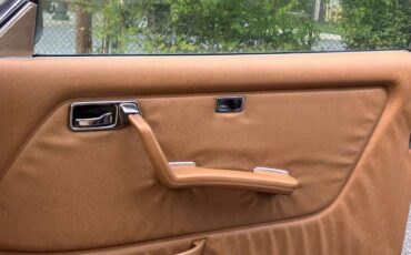Mercedes-benz-300cd-turbo-diesel-coupe-1985-blue-7