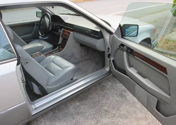 Mercedes-benz-300ce-24-1991-silver-3