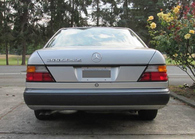 Mercedes-benz-300ce-24-1991-silver-5
