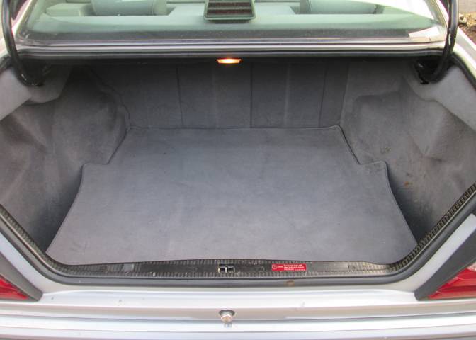 Mercedes-benz-300ce-24-1991-silver-6