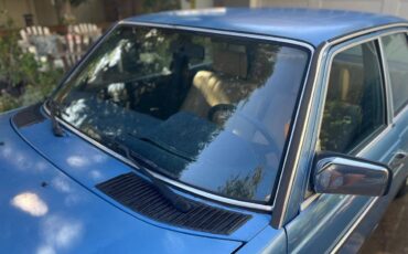 Mercedes-benz-300d-diesel-1984-blue-7