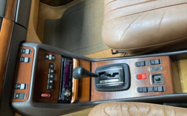 Mercedes-benz-300d-diesel-1984-blue-8