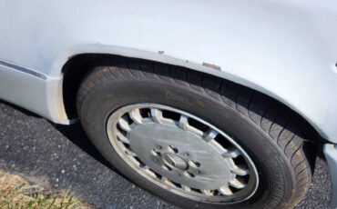 Mercedes-benz-300d-diesel-1993-white-16