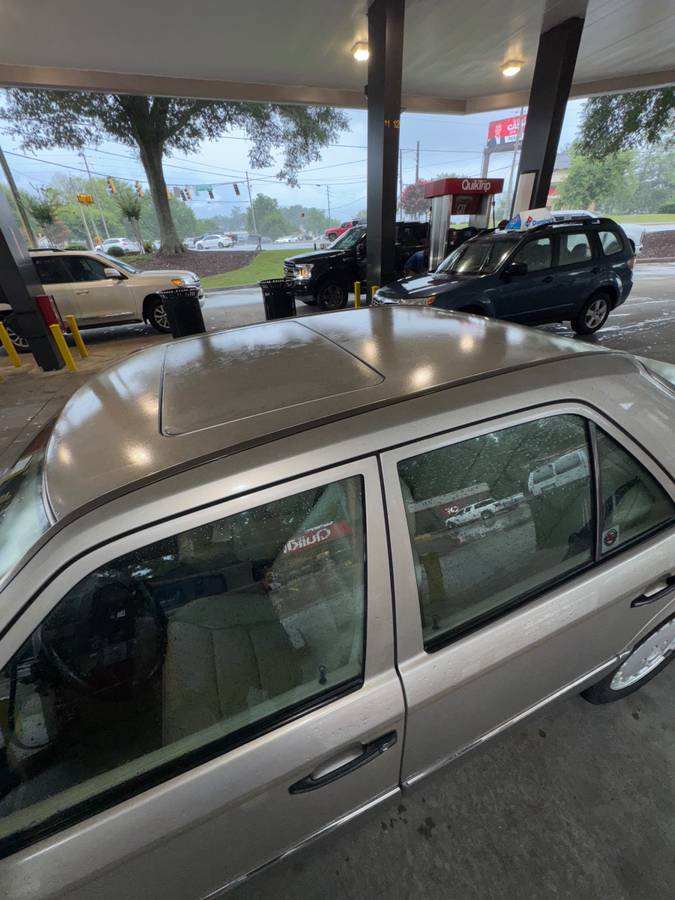 Mercedes-benz-300e-1990-brown-4