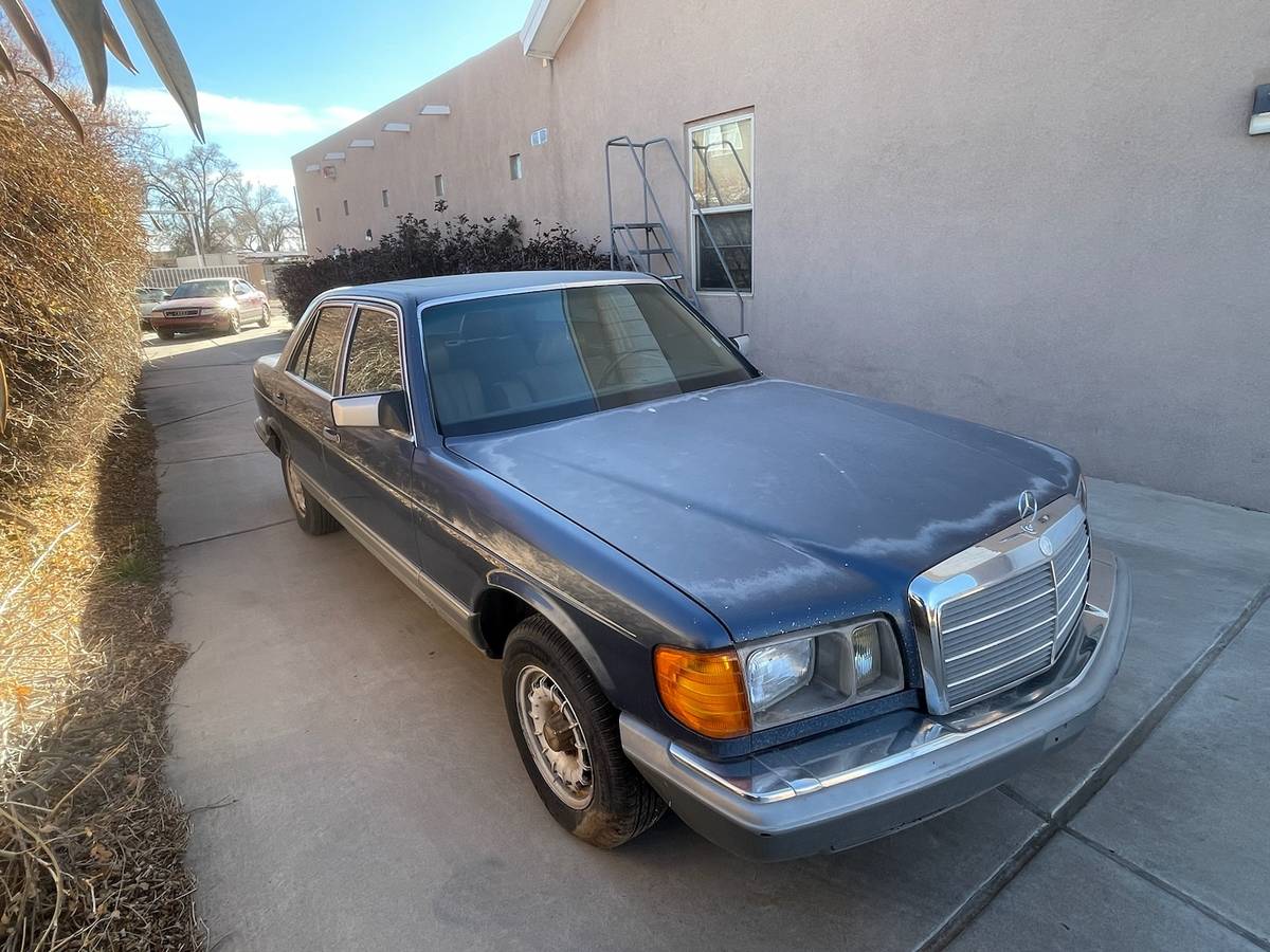 Mercedes-benz-300sd-diesel-1983-2