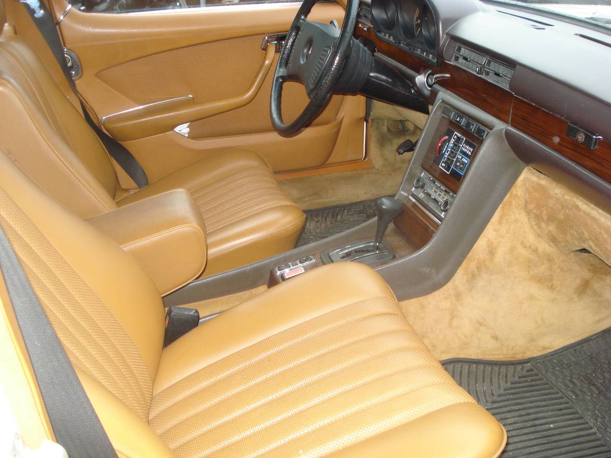 Mercedes-benz-300sd-turbo-diesel-1980-11