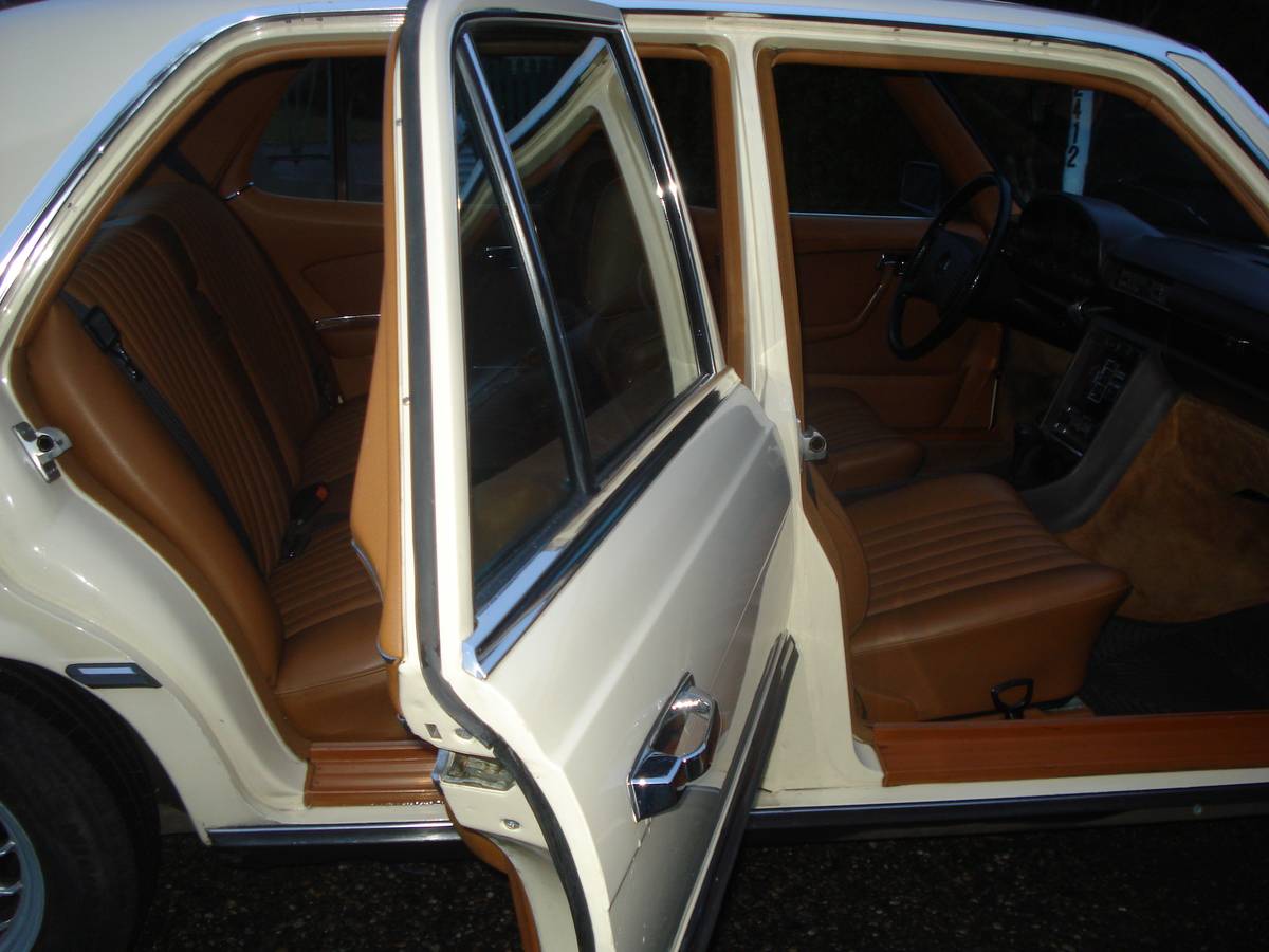 Mercedes-benz-300sd-turbo-diesel-1980-8