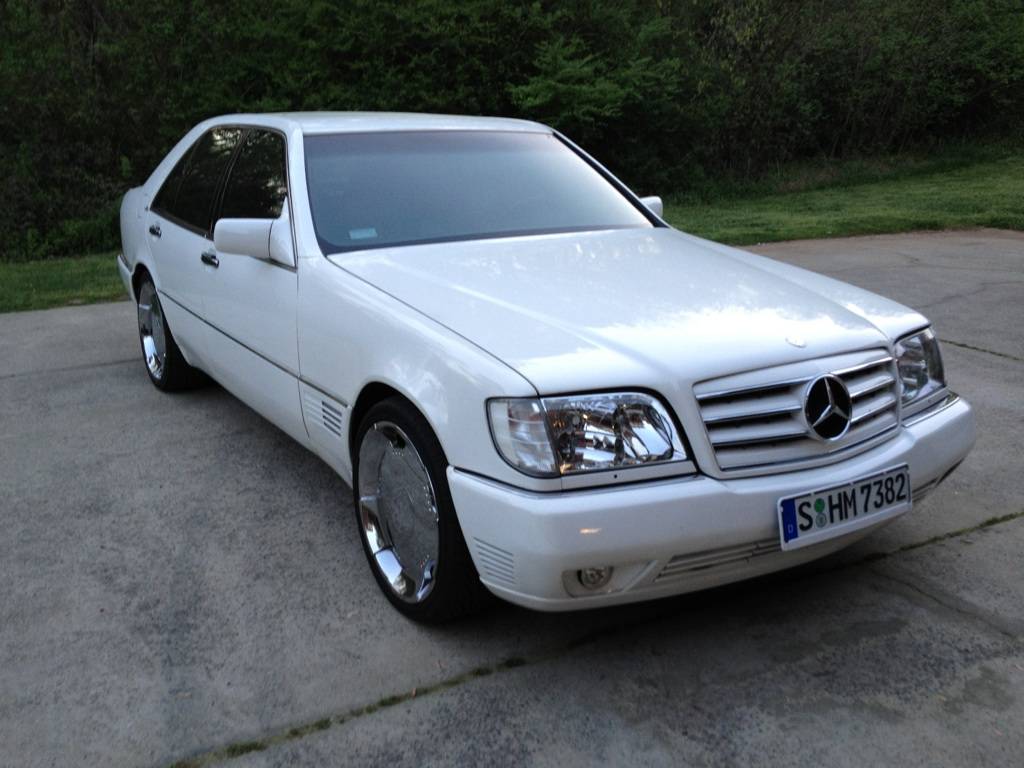 Mercedes-benz-300se-1993-white-6