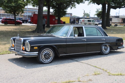 Mercedes-benz-300sel-1971-Black-Black-1
