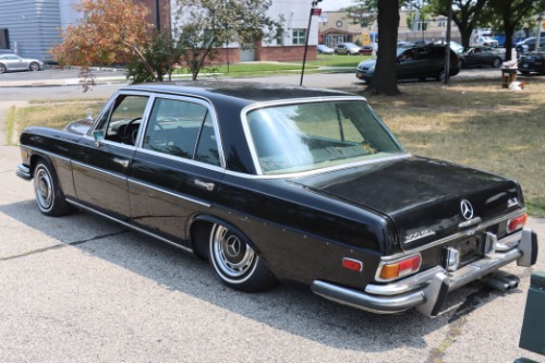 Mercedes-benz-300sel-1971-Black-Black-4