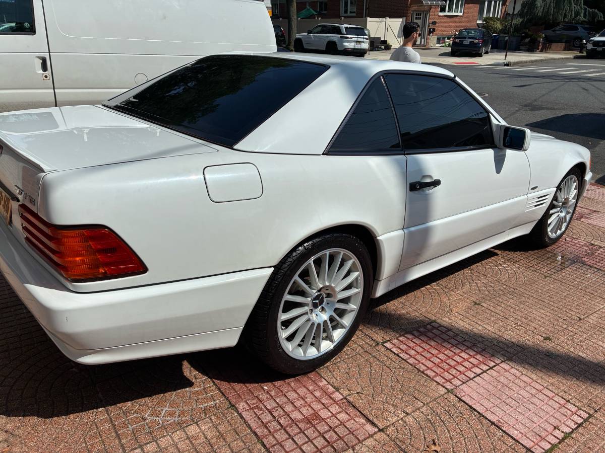 Mercedes-benz-300sl-1991-white-3