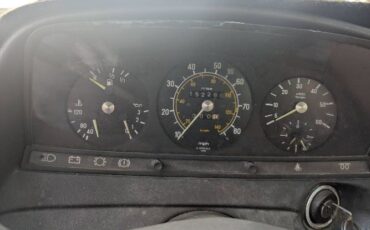 Mercedes-benz-300td-1982-Gray-5