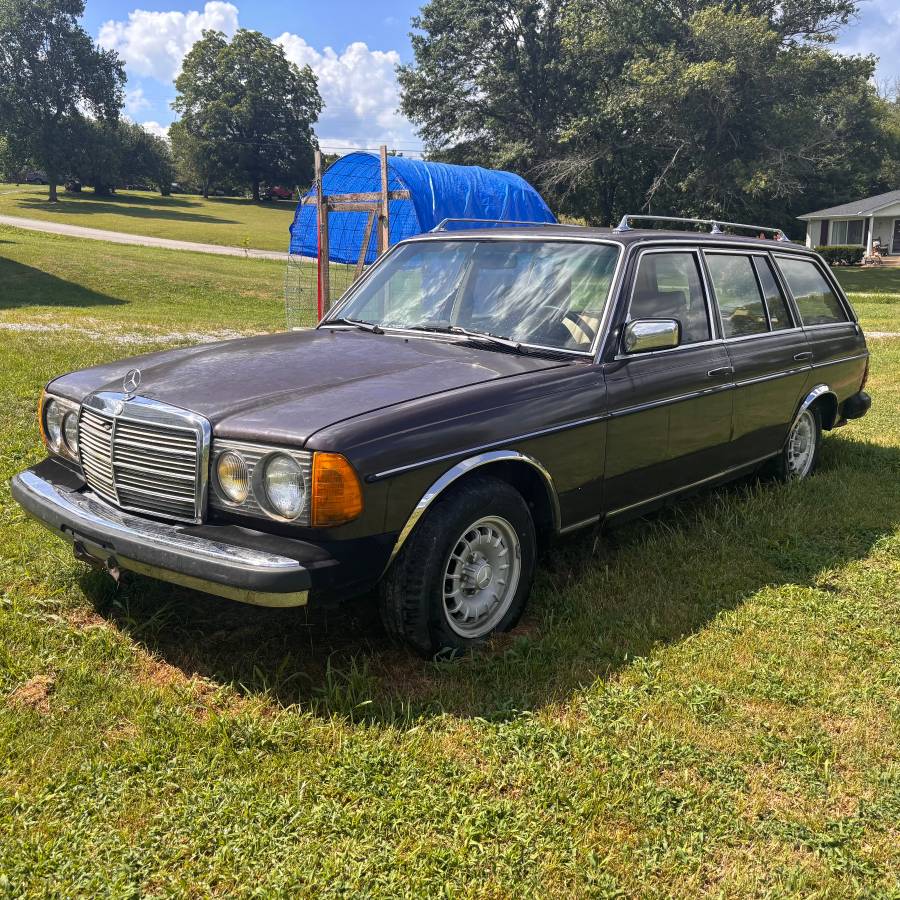 Mercedes-benz-300td-diesel-1980-brown-4