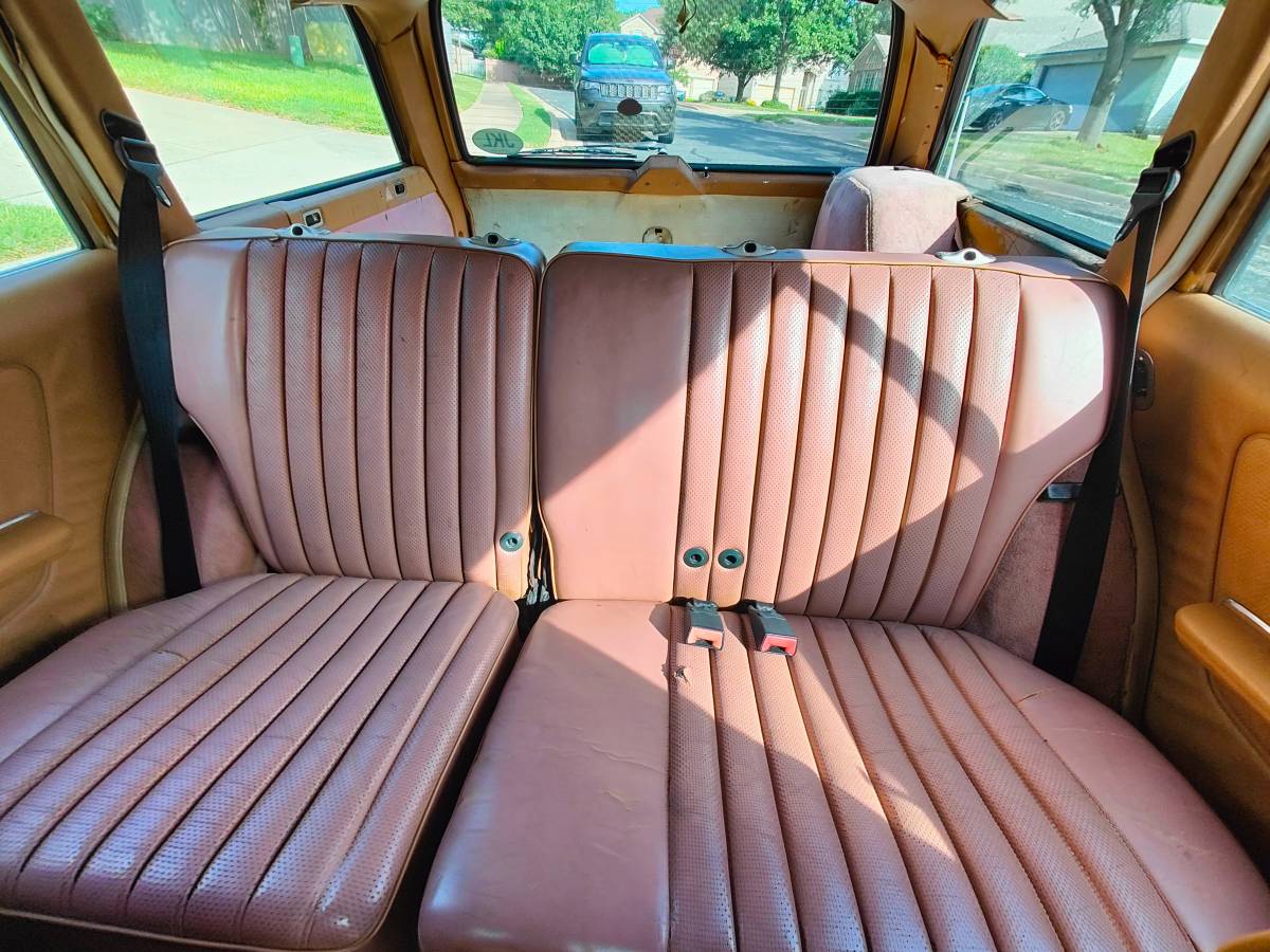 Mercedes-benz-300td-diesel-1985-custom-7