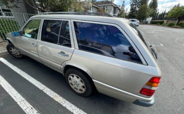 Mercedes-benz-300td-diesel-1987-custom-2