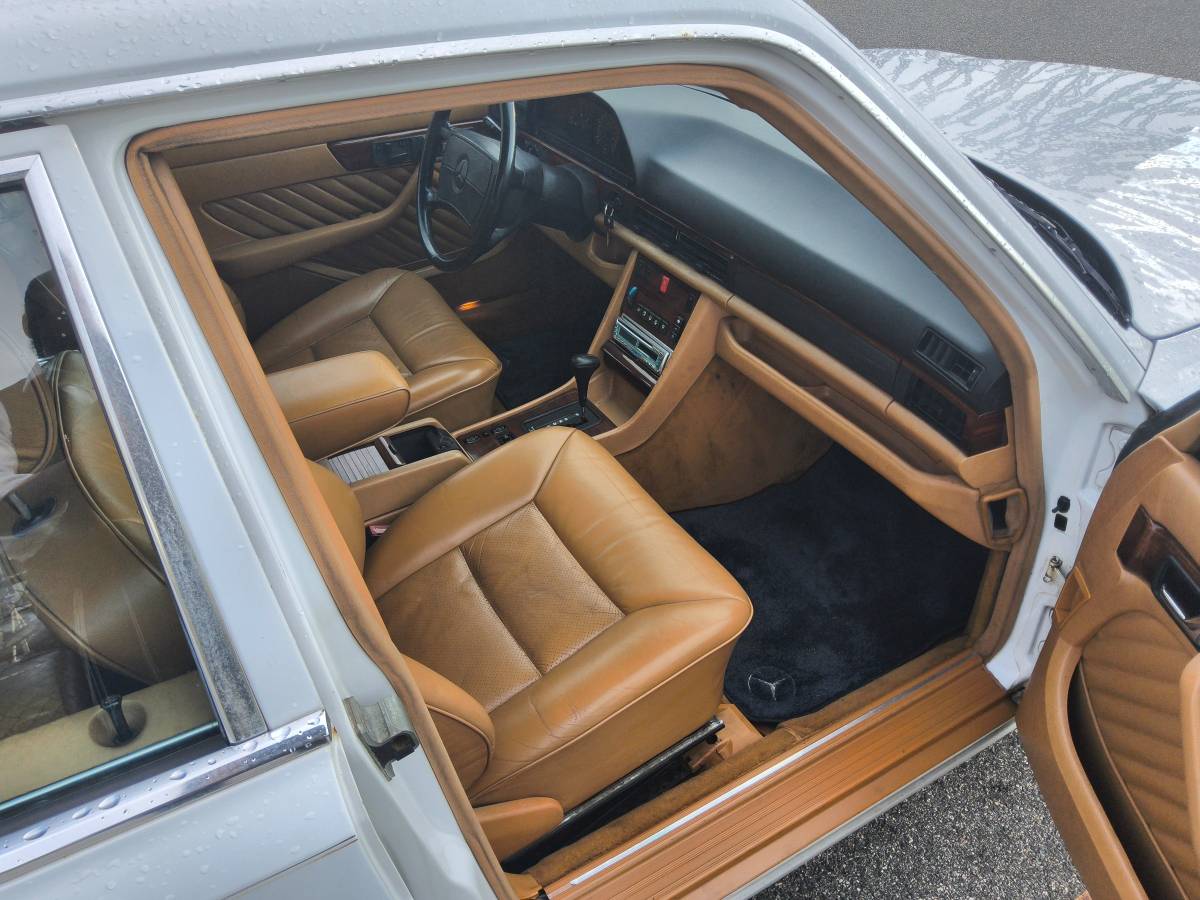Mercedes-benz-350-sd-diesel-1991-white-16