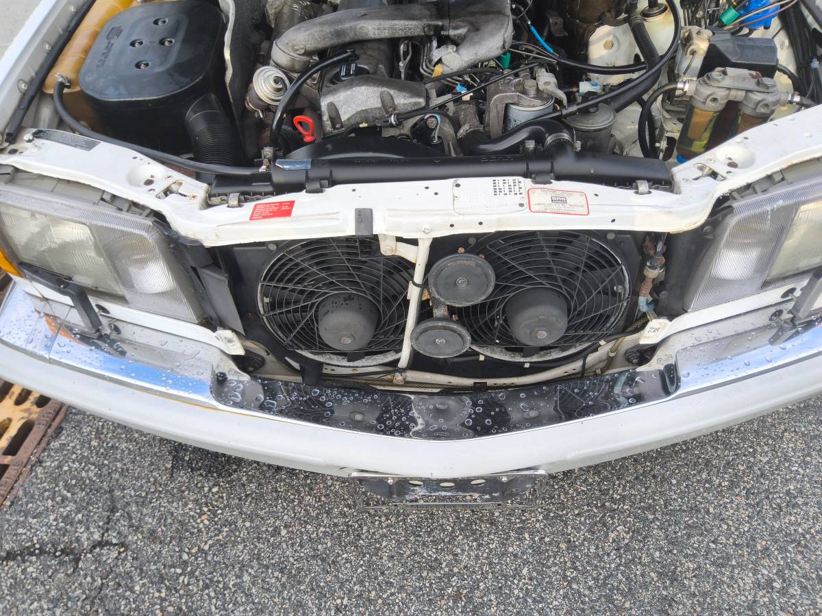 Mercedes-benz-350-sd-diesel-1991-white-4