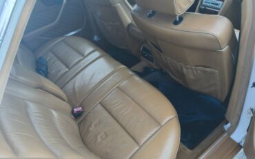 Mercedes-benz-350-sd-diesel-1991-white-5