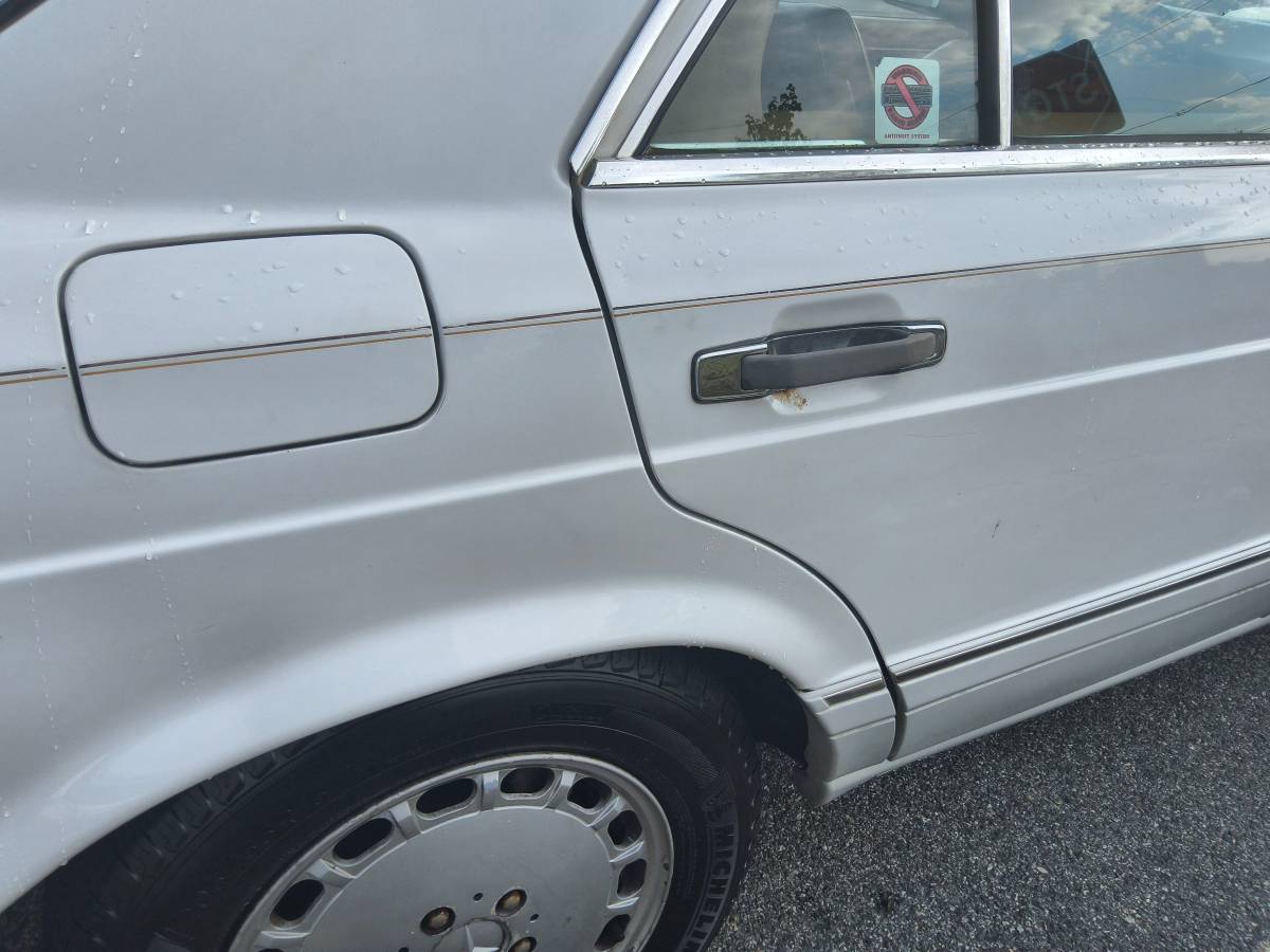 Mercedes-benz-350-sd-diesel-1991-white-7