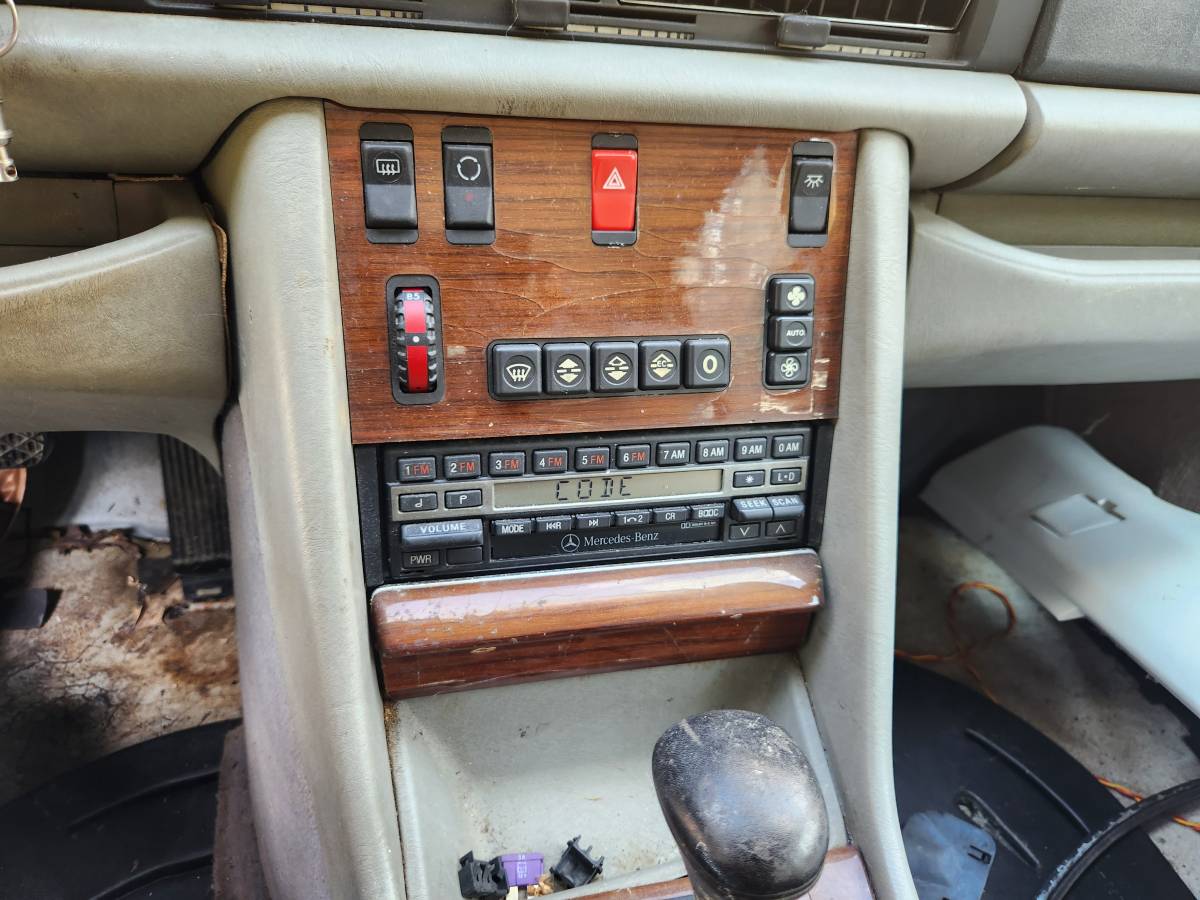 Mercedes-benz-350-sdl-diesel-1991-5