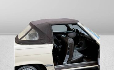 Mercedes-benz-380-1981-19