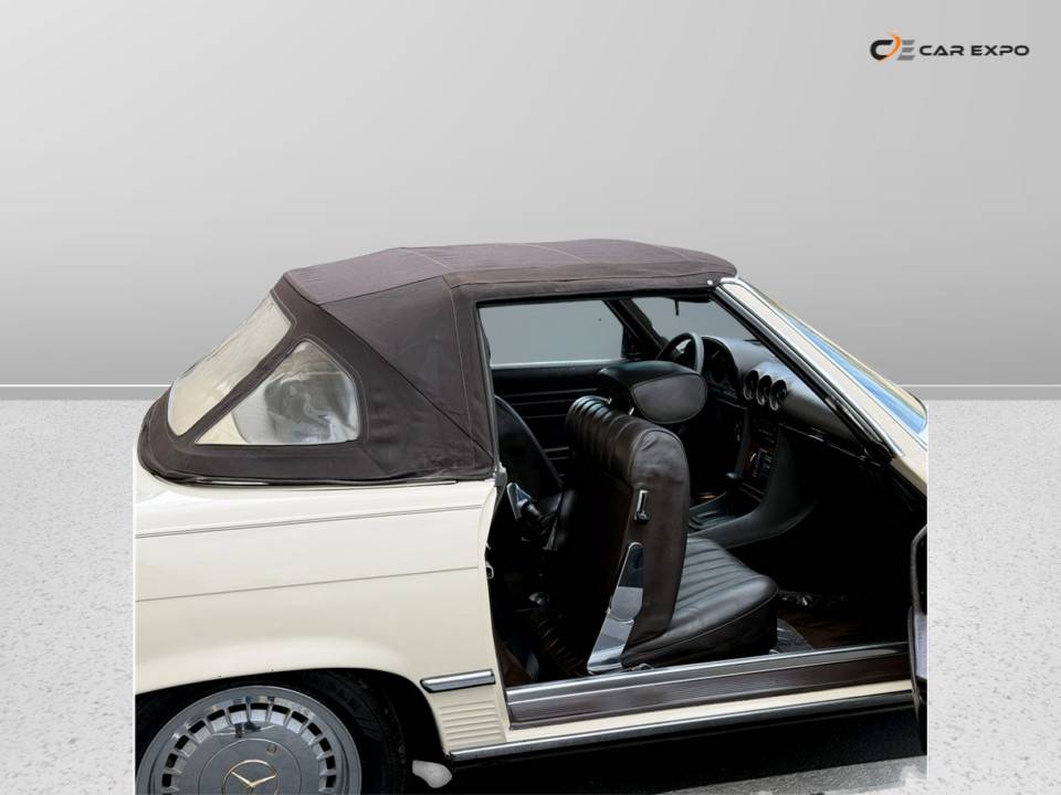 Mercedes-benz-380-1981-19