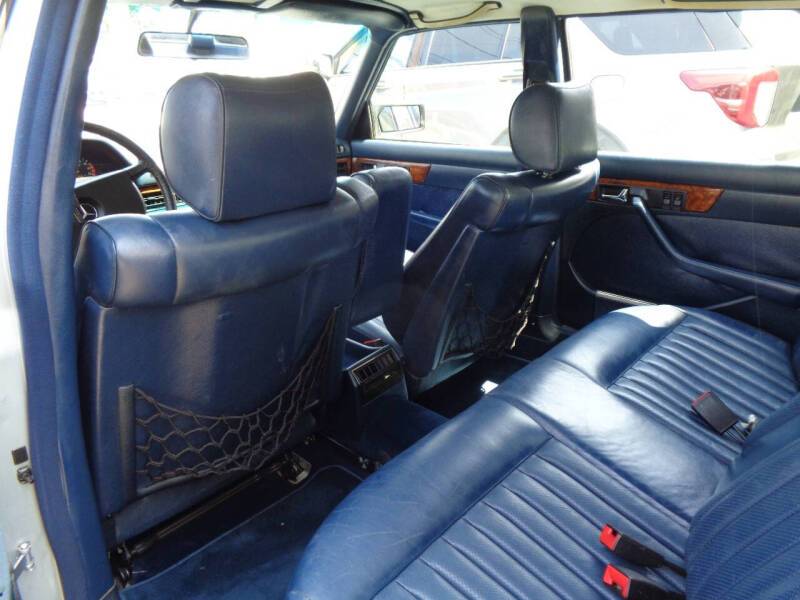 Mercedes-benz-380-380sel-1983-blue-12