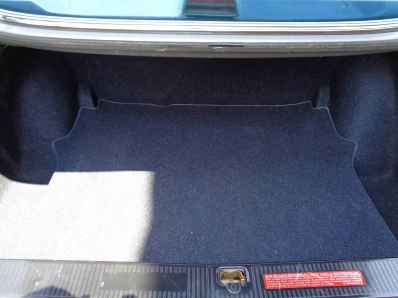 Mercedes-benz-380-380sel-1983-blue-14