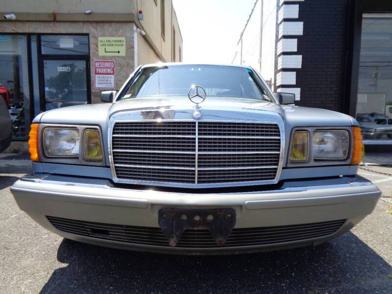 Mercedes-benz-380-380sel-1983-blue-16