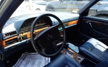 Mercedes-benz-380-380sel-1983-blue-20