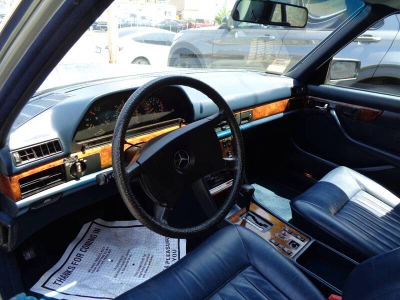 Mercedes-benz-380-380sel-1983-blue-20