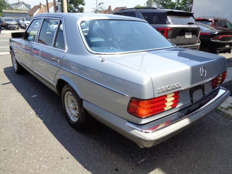 Mercedes-benz-380-380sel-1983-blue-9