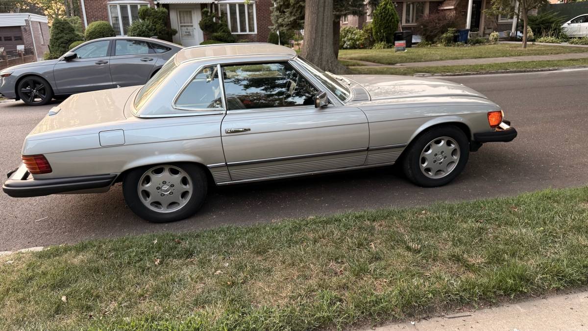 Mercedes-benz-380-380sl-1983-grey-6
