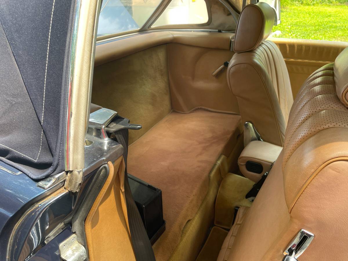 Mercedes-benz-380-380sl-1984-blue-6