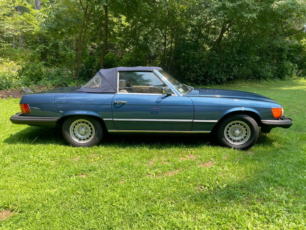 Mercedes-benz-380-380sl-1984-blue