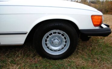 Mercedes-benz-380-380sl-1985-white-13