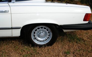Mercedes-benz-380-380sl-1985-white-15