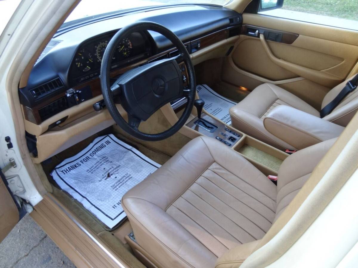 Mercedes-benz-380-class-380-se-1984-9